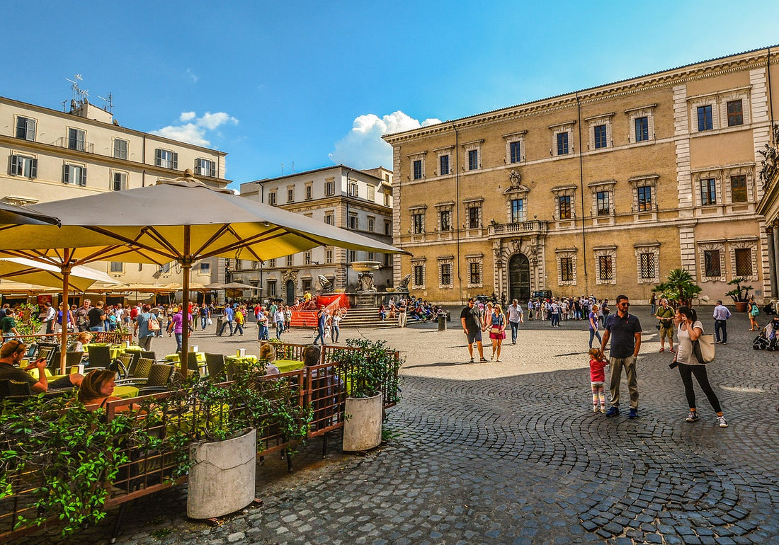 Italian Food Traditions: A Taste of History and Culture