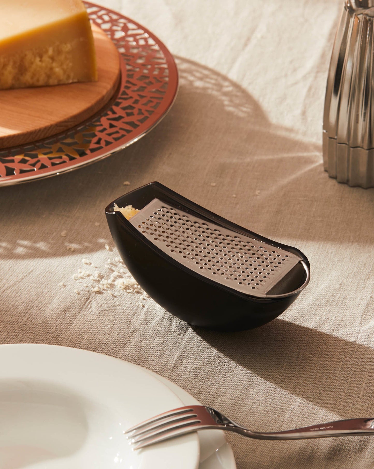 Parmenide Grater Red Alessi